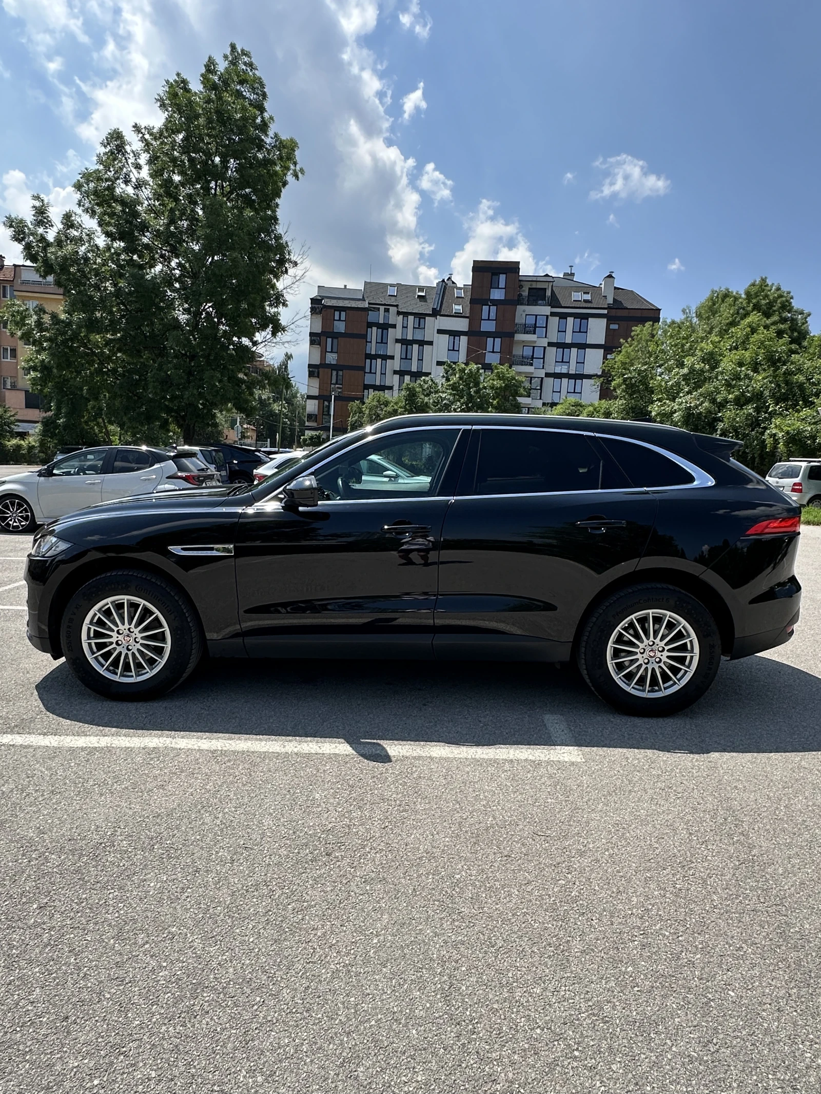 Jaguar F-PACE 2.0d PRESTIGE AWD Full Top ГАРАЖЕН ВЕРИГИ на 30000, снимка 7 - Автомобили и джипове - 56056977