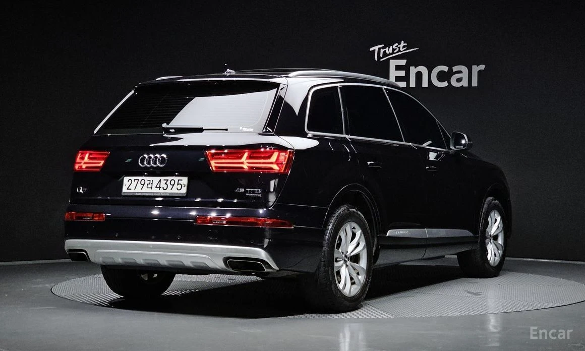 Audi Q7, снимка 2 - Автомобили и джипове - 56675899