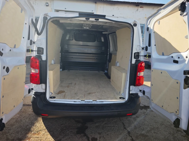 Citroen Jumpy e-Jumpy 75 kWh - 6, 000 km, НАЛИЧНА!!!, снимка 12 - Бусове и автобуси - 52611182