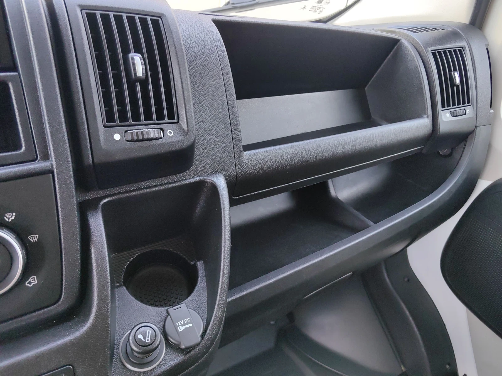 Peugeot Boxer 2.0BLUEHDI* 130к.с* ПЕЧКА* ДЖАМИЙКА* КЛИМА* КАТО Н - изображение 8