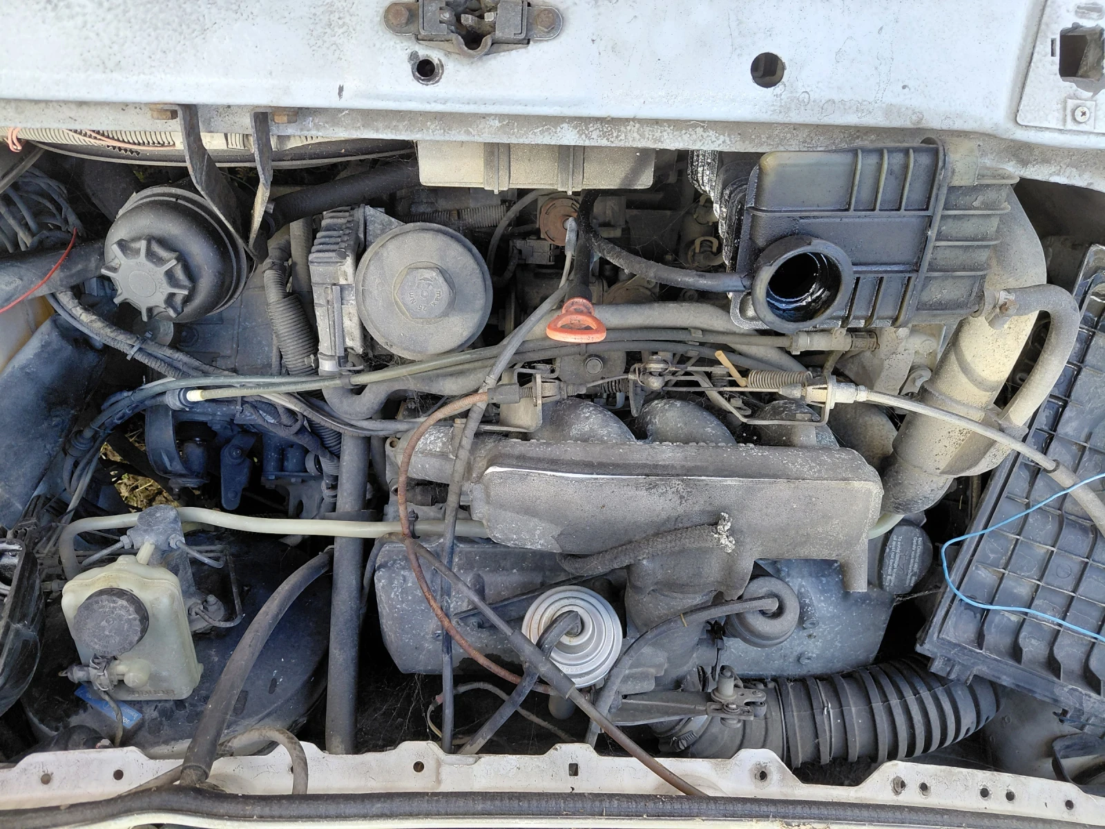 Mercedes-Benz Vito 108, снимка 4 - Бусове и автобуси - 54368992