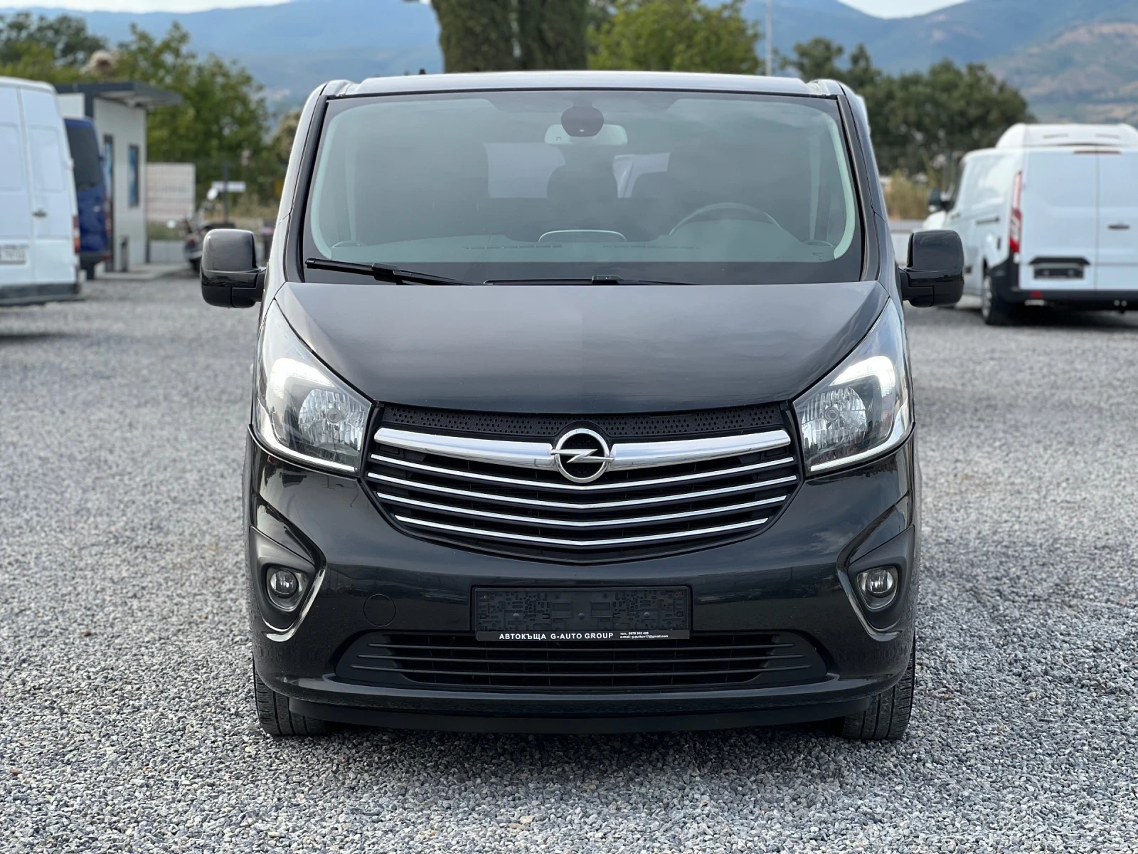Opel Vivaro ТОВАРОПЪТНИЧЕСКИ, снимка 2 - Бусове и автобуси - 55791526
