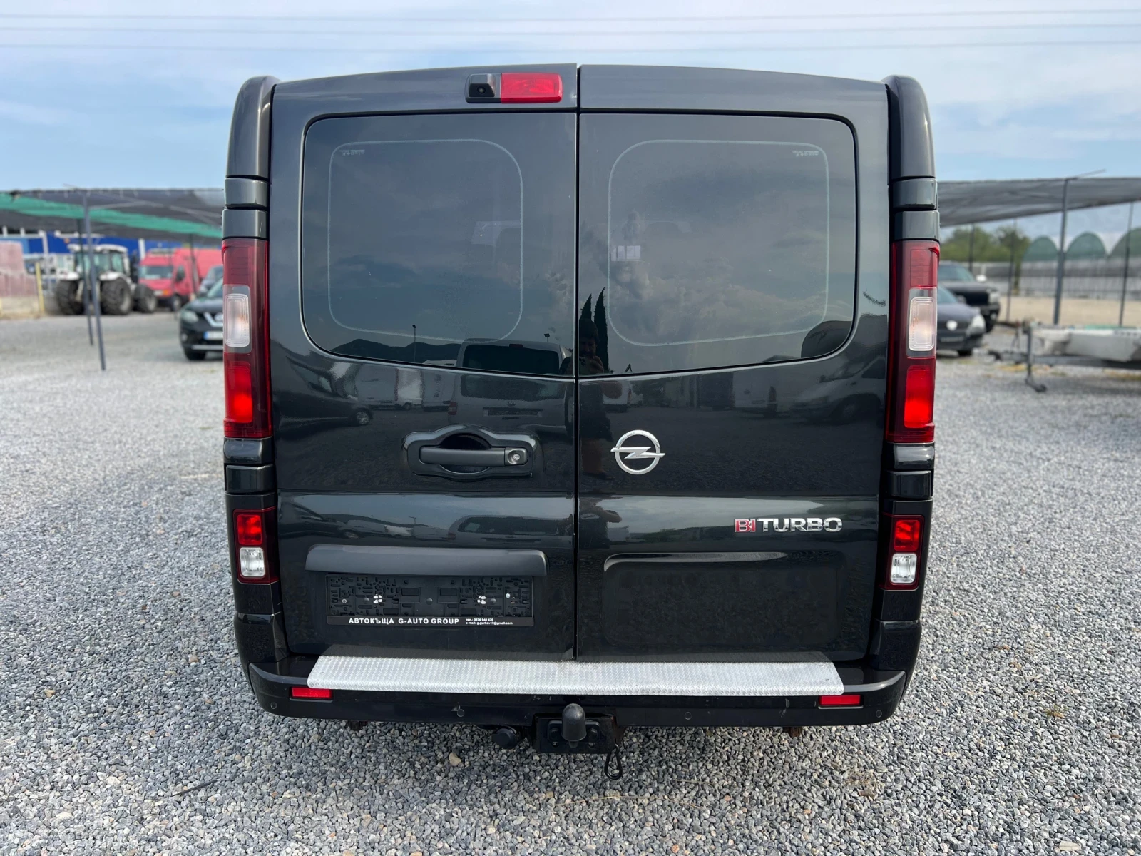 Opel Vivaro ТОВАРОПЪТНИЧЕСКИ, снимка 5 - Бусове и автобуси - 55791526