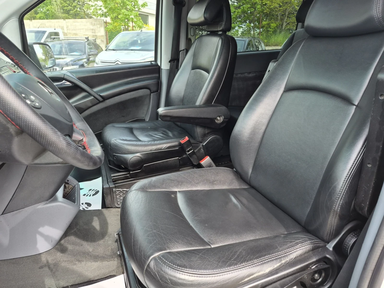 Mercedes-Benz Viano АВТОМАТИК, снимка 7 - Бусове и автобуси - 56138832