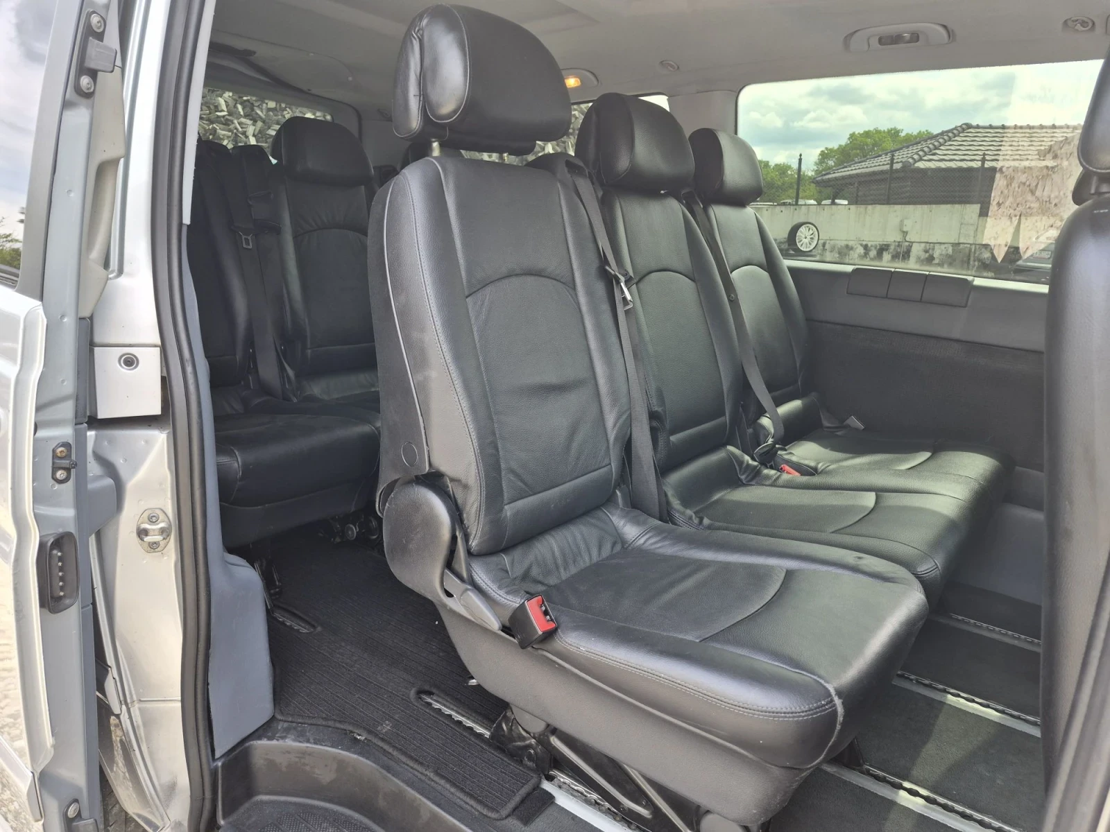 Mercedes-Benz Viano АВТОМАТИК, снимка 13 - Бусове и автобуси - 56138832