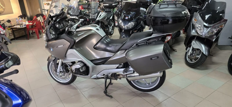 BMW R 1200 RT ESA! RADIO! Лизинг!, снимка 5 - Мотоциклети и мототехника - 47714287