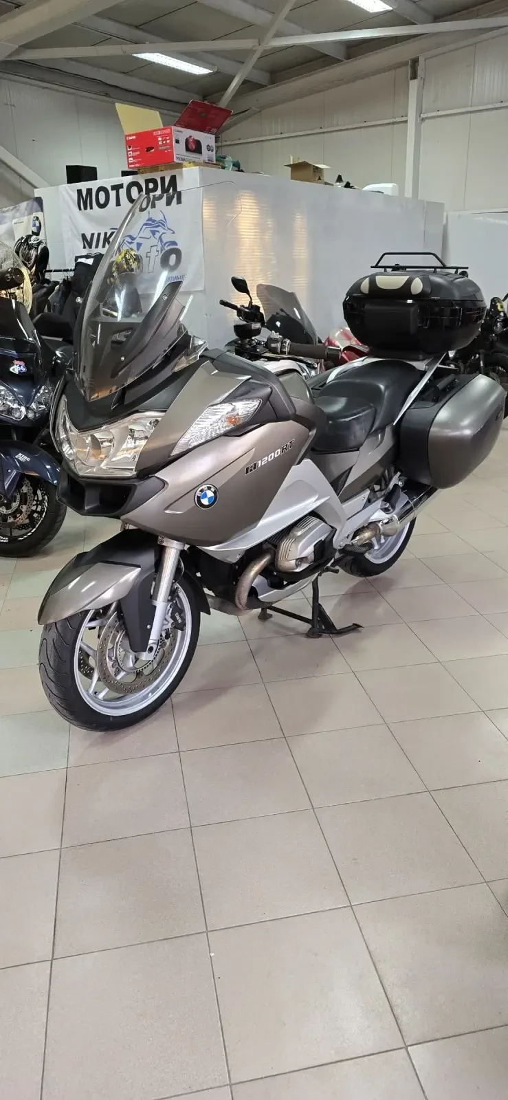 BMW R 1200 RT ESA! RADIO! Лизинг!, снимка 1 - Мотоциклети и мототехника - 47714287