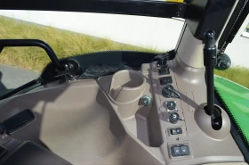 Трактор John Deere 6R215 Direct Drive, снимка 10