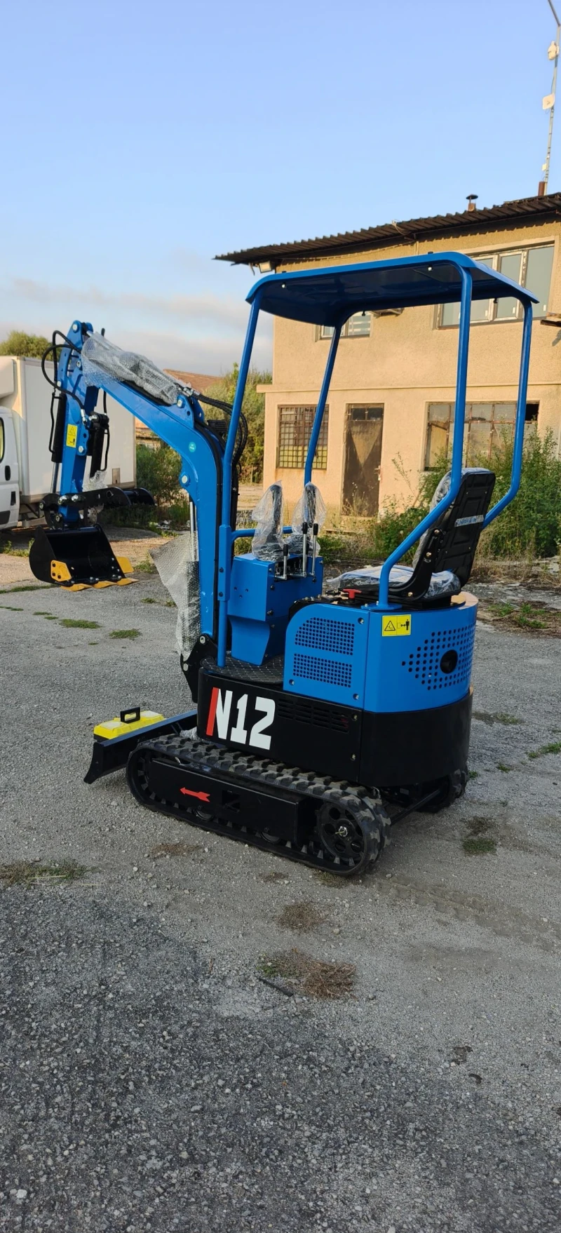 Багер Друга марка VSN N12, снимка 2 - Индустриална техника - 50620524