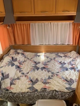 Каравана Knaus 450 , снимка 8