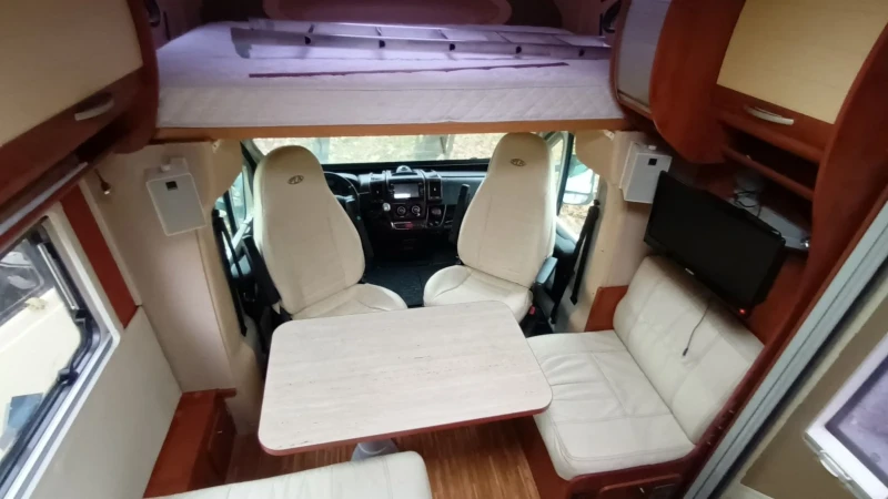 Кемпер PLA M742, снимка 17 - Каравани и кемпери - 51695116