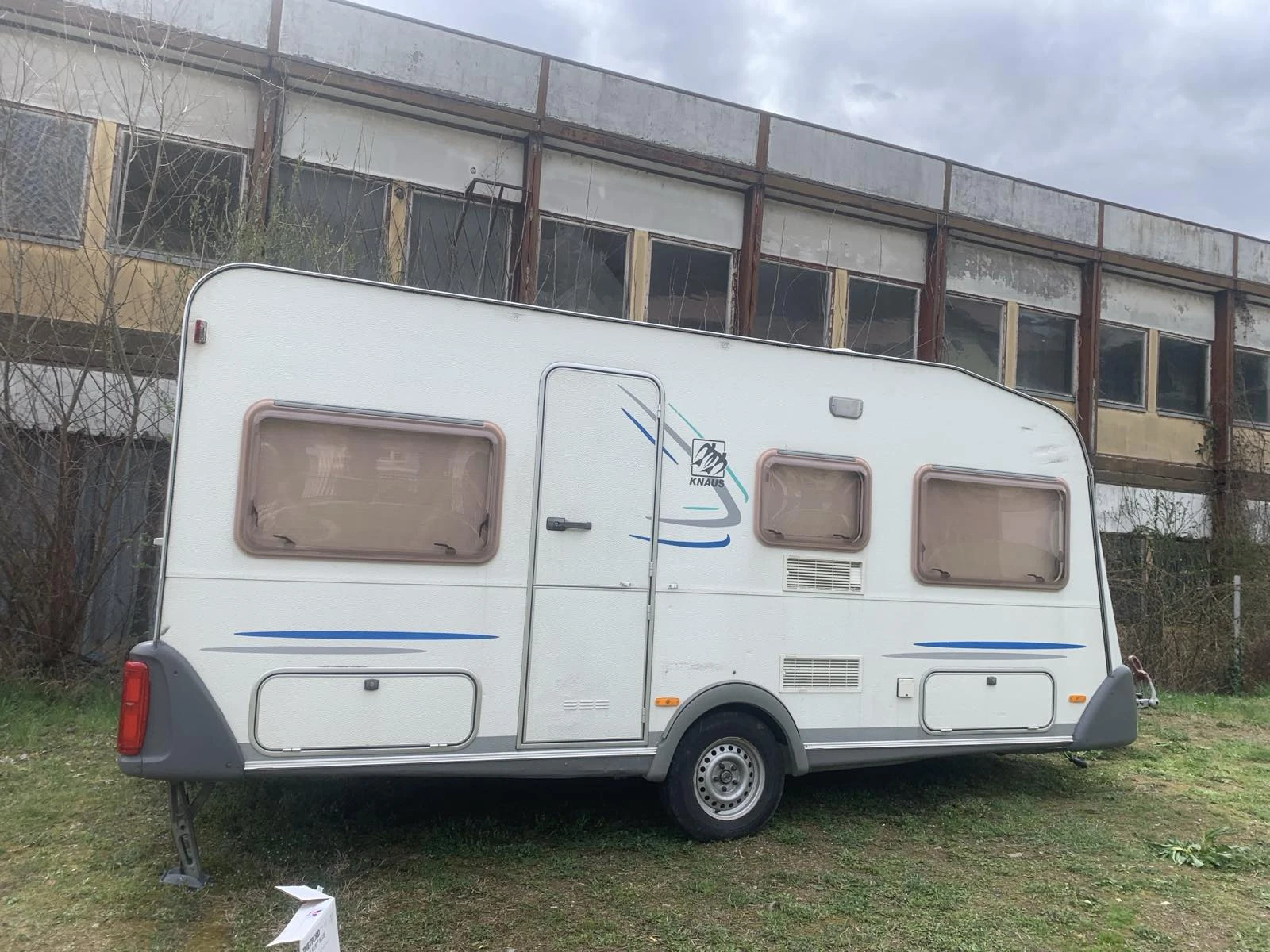 Каравана Knaus 450  | Auto.bg — изображение 1