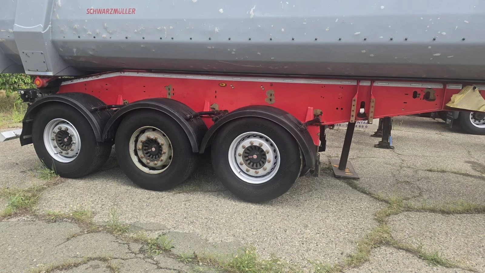 Полуремарке Schwarzmuller 5450  кг. тара / 26 куб., снимка 10 - Ремаркета - 54653464