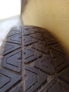 Гуми с джанти Continental 125/90R15, снимка 2 - Гуми и джанти - 46911183