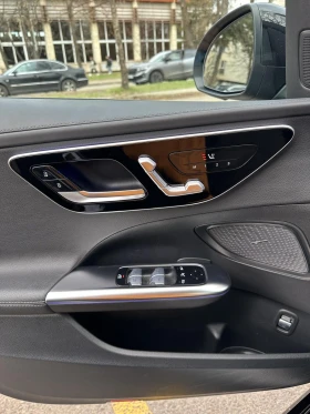 Mercedes-Benz C 300 4matic, снимка 6