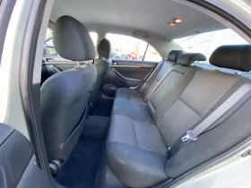 Toyota Avensis, снимка 10