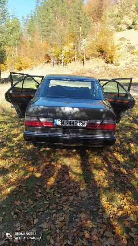 Mercedes-Benz 124 200Е Газ-Бензин, снимка 11