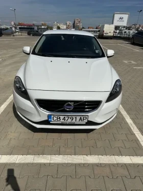     Volvo V40 D2