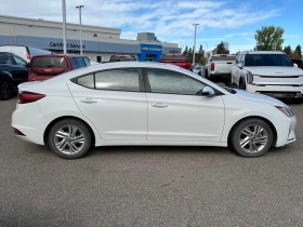 Hyundai Elantra * Preferred * CARFAX *    | Mobile.bg    3