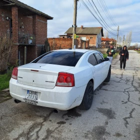 Dodge Charger - 9000 € / 17602.47 лв. - 91352731 6