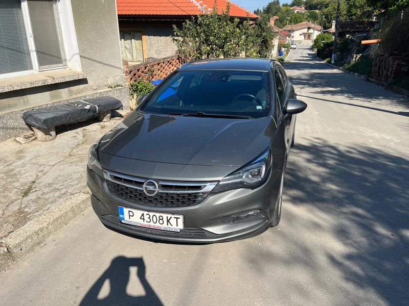 Opel Astra 1.6 cdti, снимка 1 - Автомобили и джипове - 47749528