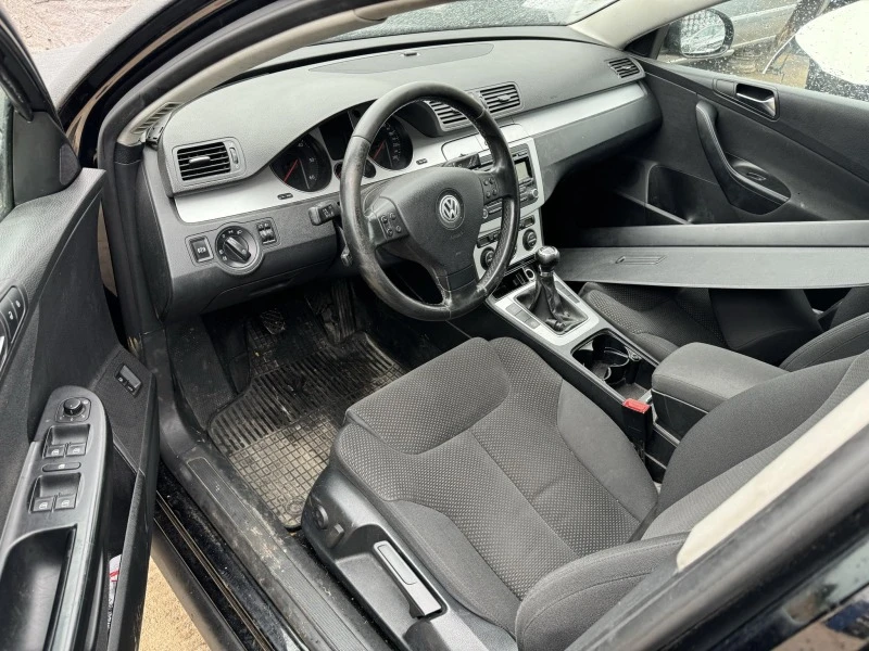 VW Passat 1.9, снимка 6 - Автомобили и джипове - 45655661