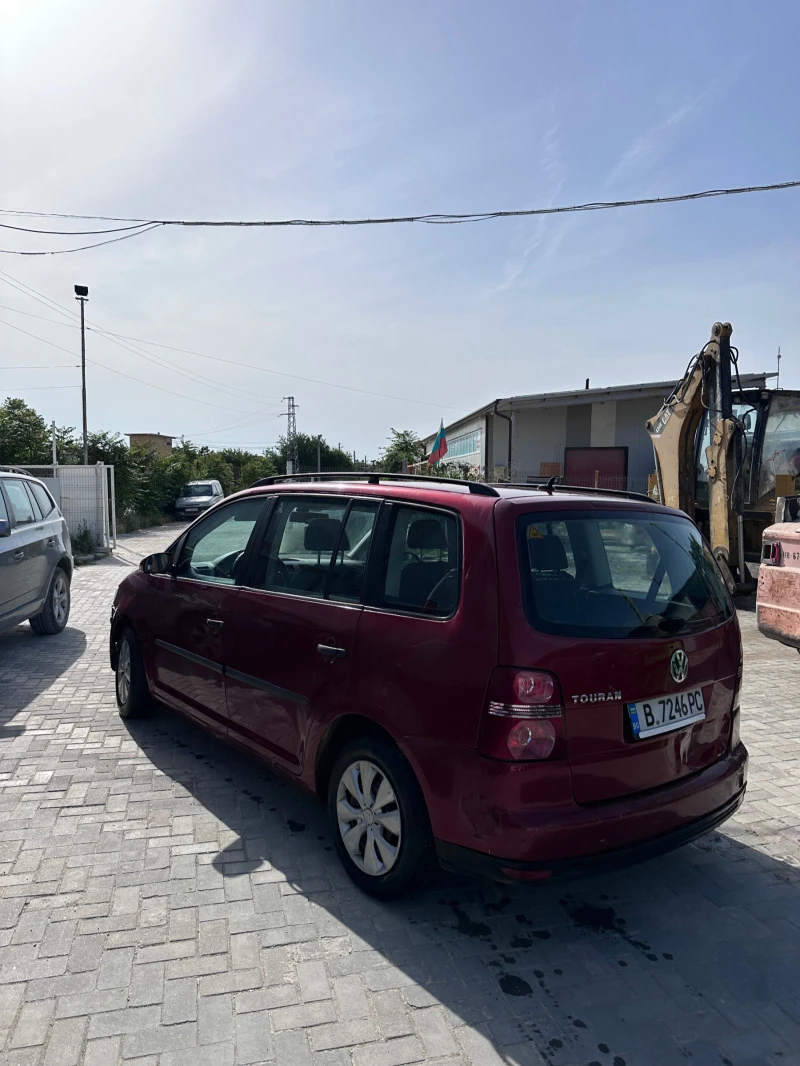 VW Touran Фабричен Метан BSX, снимка 4 - Автомобили и джипове - 48253252