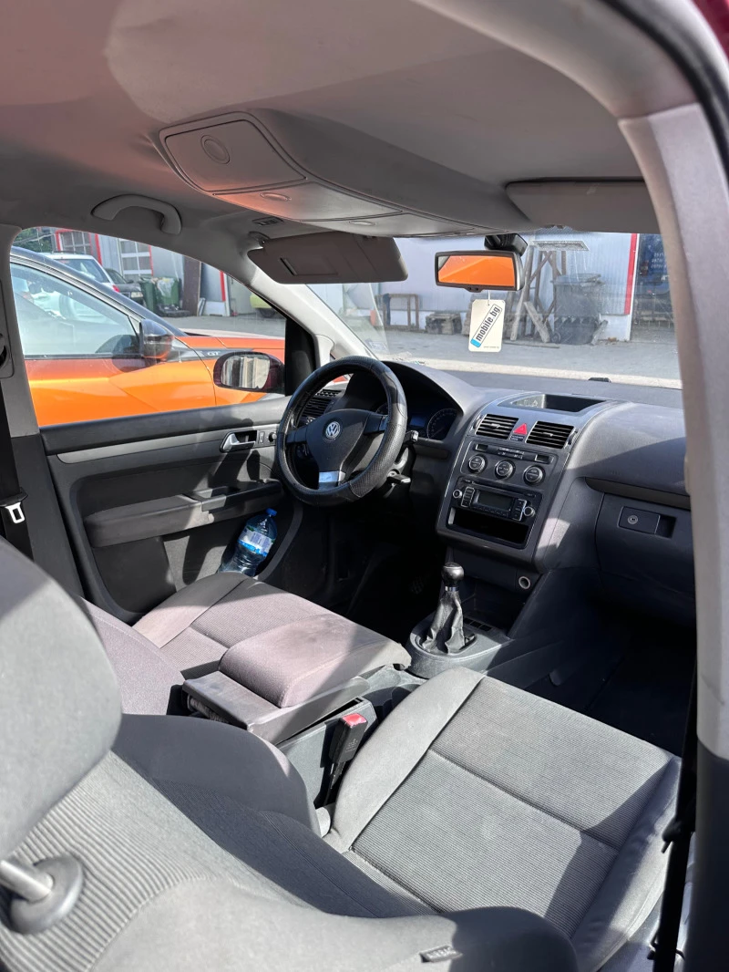 VW Touran Фабричен Метан BSX, снимка 6 - Автомобили и джипове - 48253252