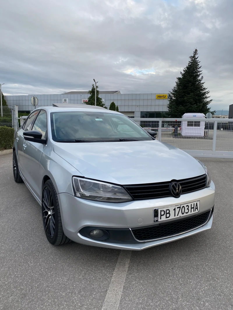 VW Jetta 2.0 TDI / NAVI / START STOP / KEYLESS, снимка 1 - Автомобили и джипове - 47260535