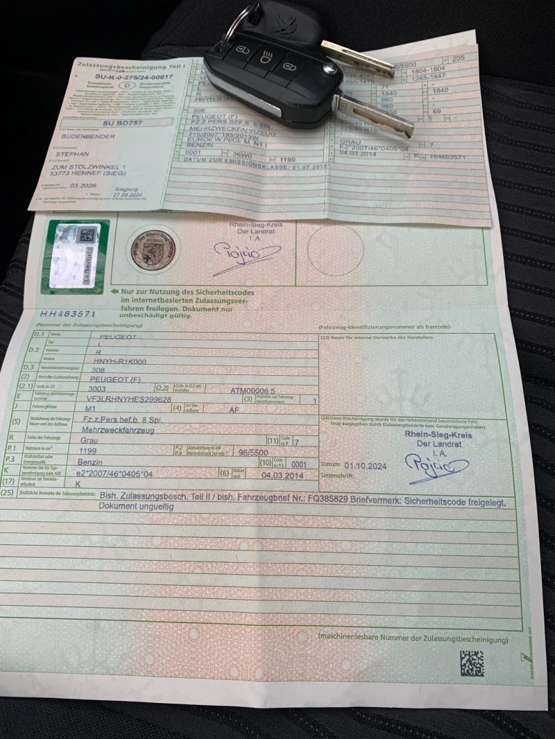 Peugeot 308 1.2i, снимка 17 - Автомобили и джипове - 52359545