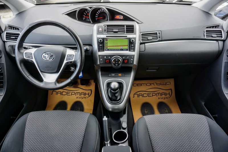 Toyota Verso 2.0D ACTIVE , снимка 8 - Автомобили и джипове - 51898449