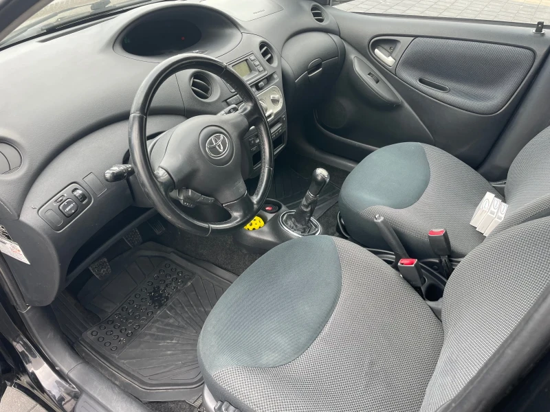 Toyota Yaris 1.4/D4D/КЛИМА/4 врати/РЕГИСТРИРАНА/НОВИ ГУМИ, снимка 8 - Автомобили и джипове - 53108311