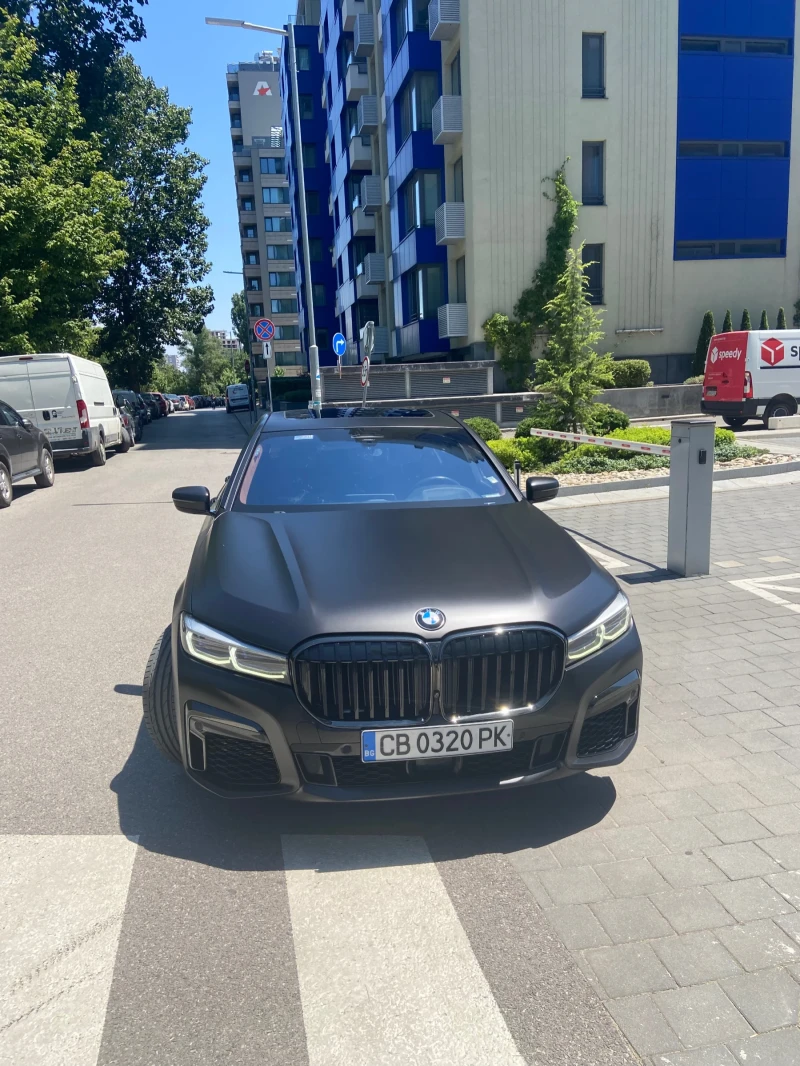 BMW 750, снимка 2 - Автомобили и джипове - 53451148