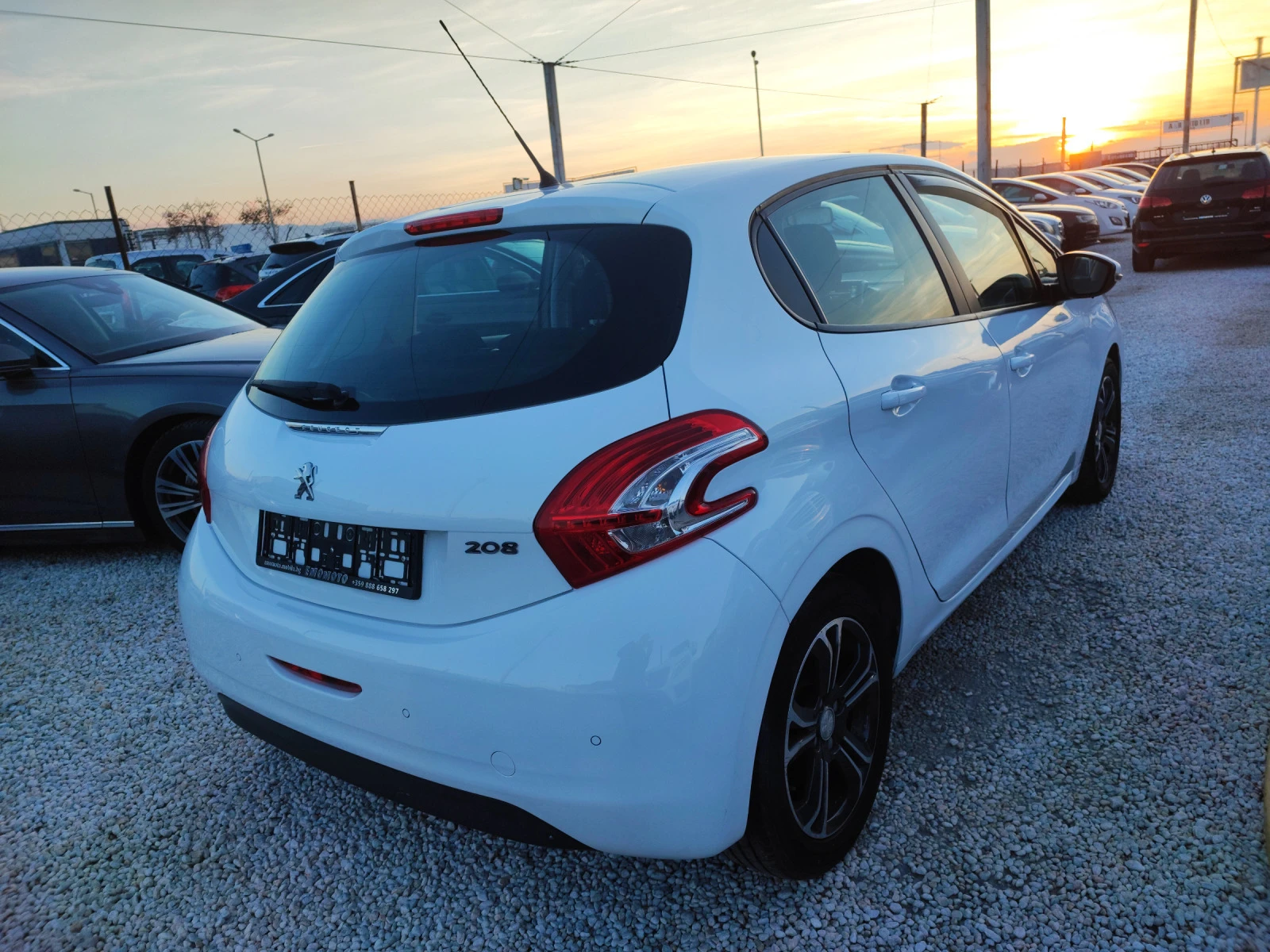 Peugeot 208 LPG - изображение 4