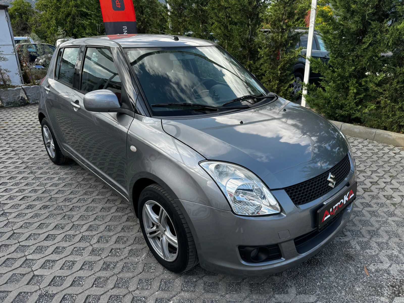 Suzuki Swift 1.3i-82kc= ГАЗ= КЛИМАТИК - изображение 2