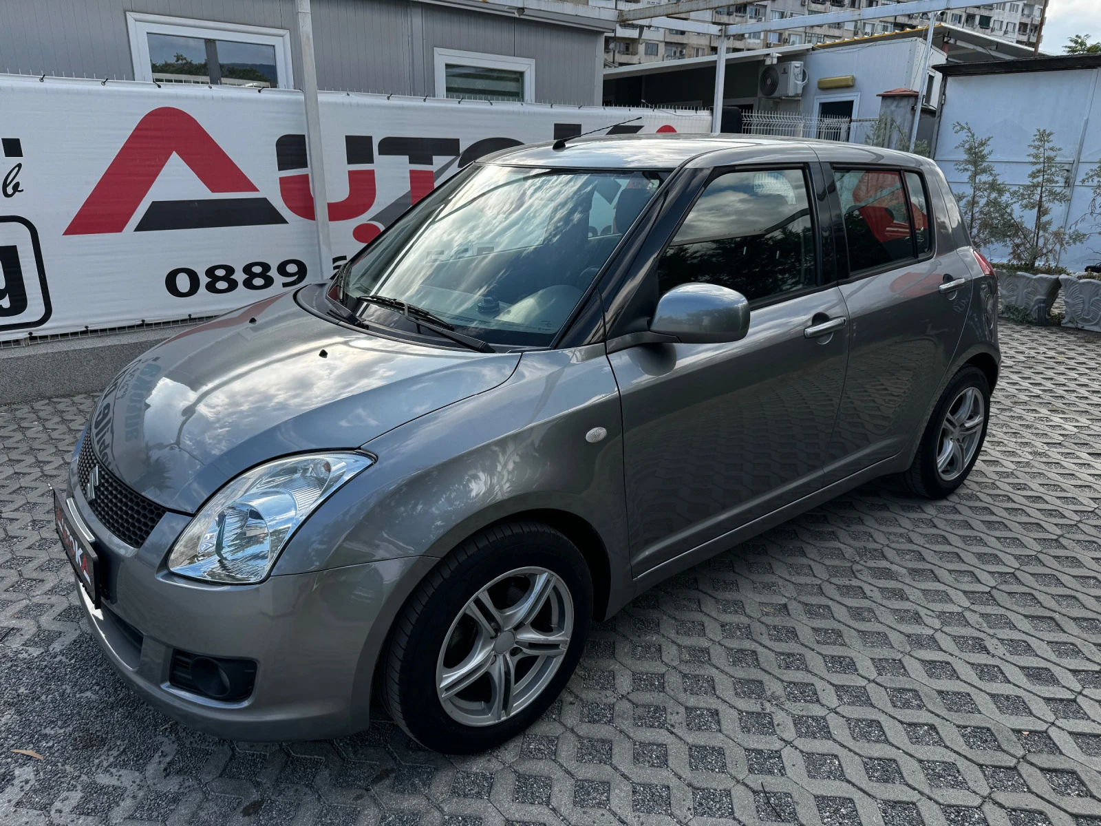 Suzuki Swift 1.3i-82kc= ГАЗ= КЛИМАТИК - изображение 6