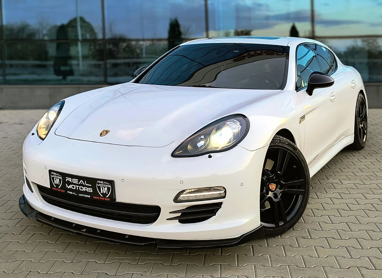 Porsche Panamera - [1] 