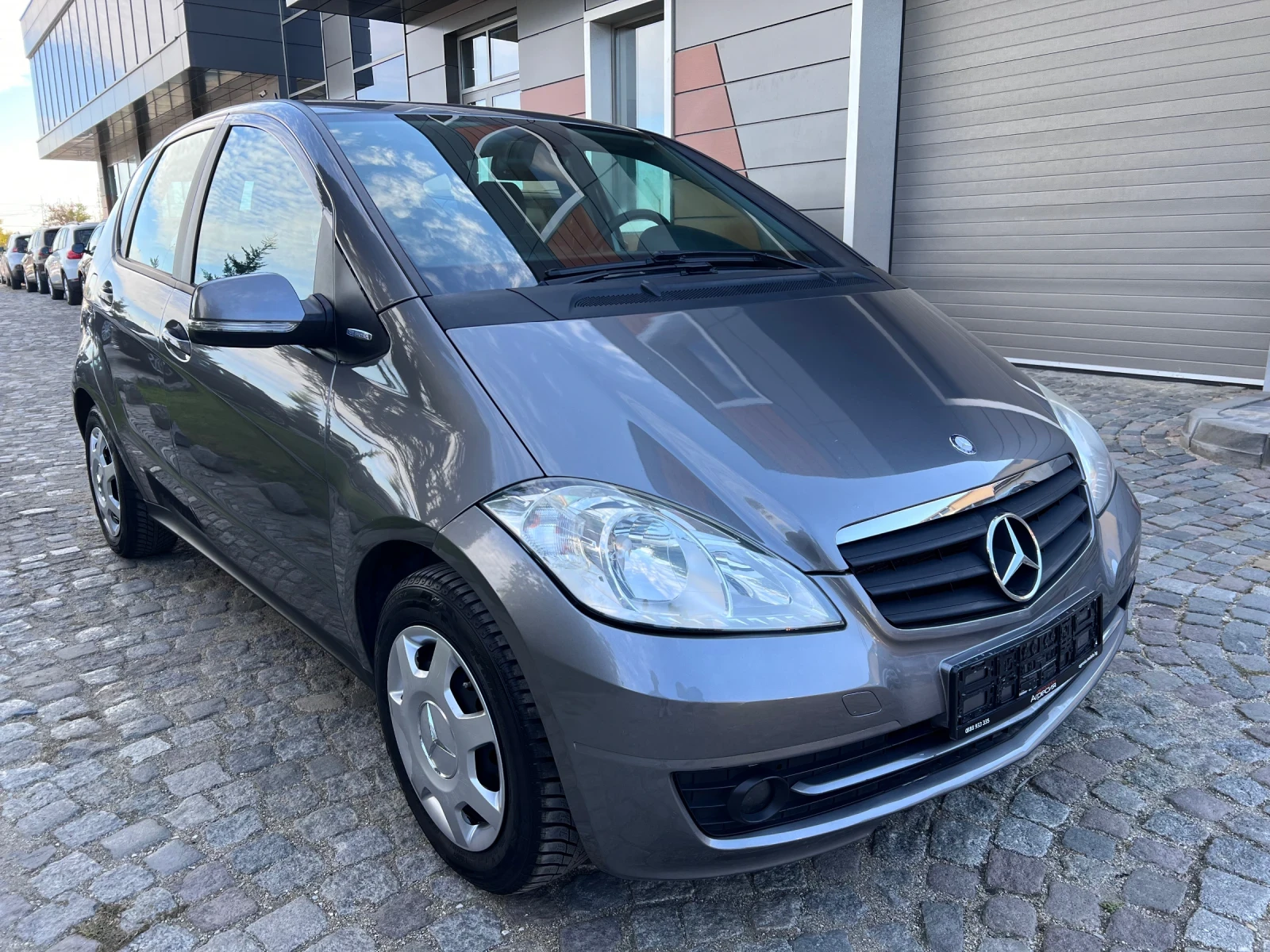 Mercedes-Benz A 150 1.5i  - изображение 3