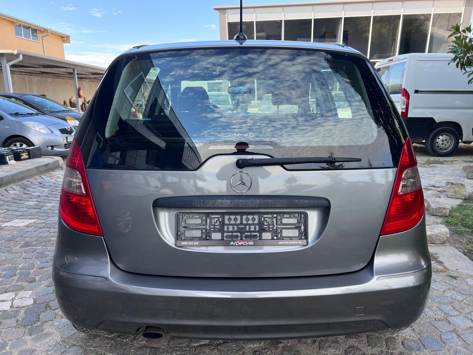 Mercedes-Benz A 150 1.5i  - изображение 6