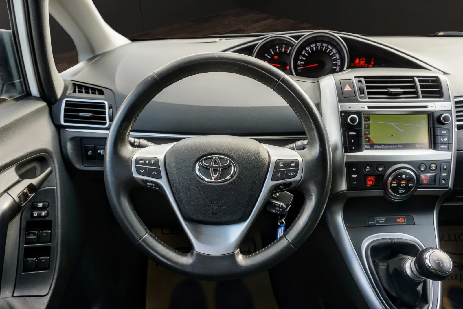 Toyota Verso 2.0D ACTIVE  | Mobile.bg � ����������� 9