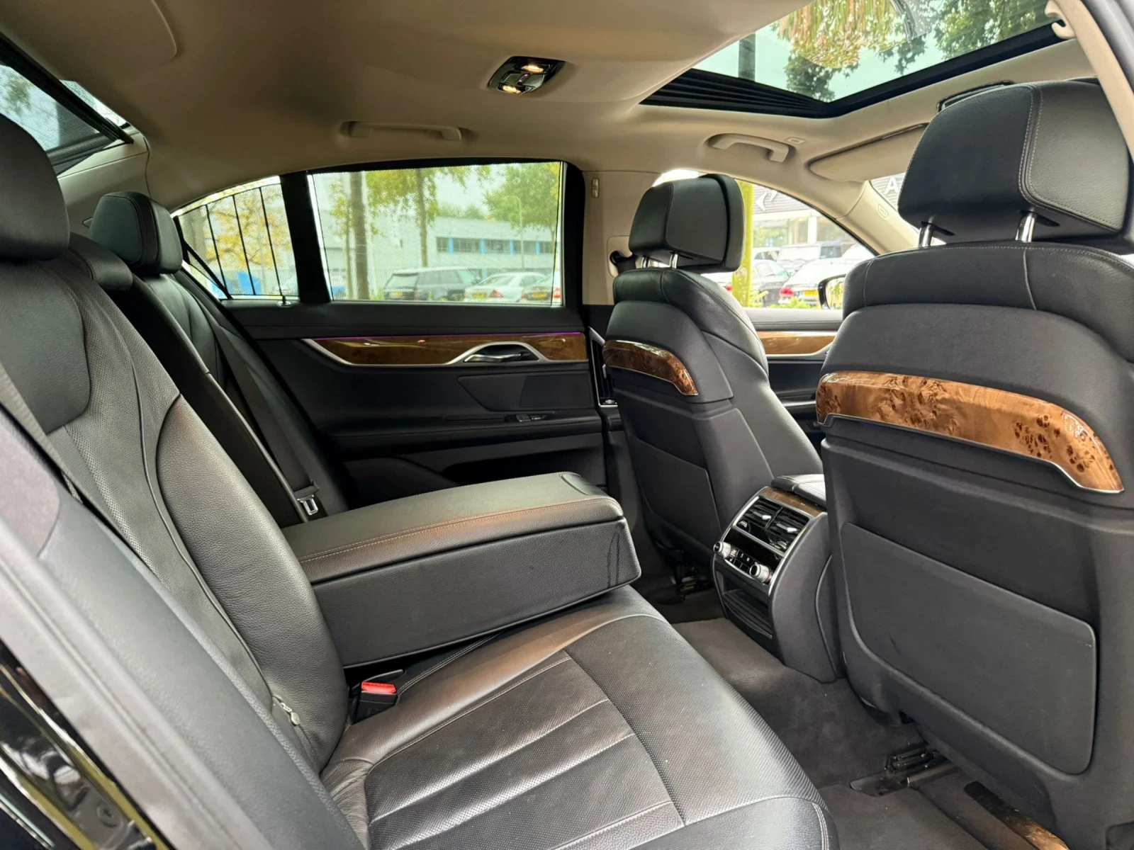 BMW 740 ОЧАКВАН ВНОС BMW 740d M Sport* LASER* 360* H - изображение 9