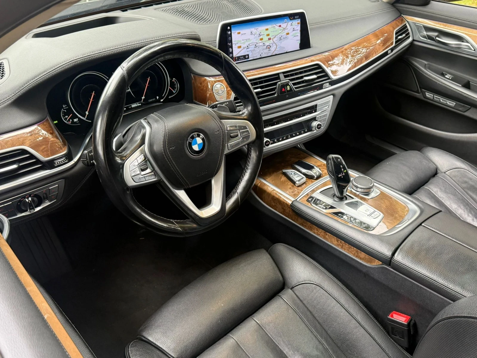 BMW 740 ОЧАКВАН ВНОС BMW 740d M Sport* LASER* 360* H - изображение 8