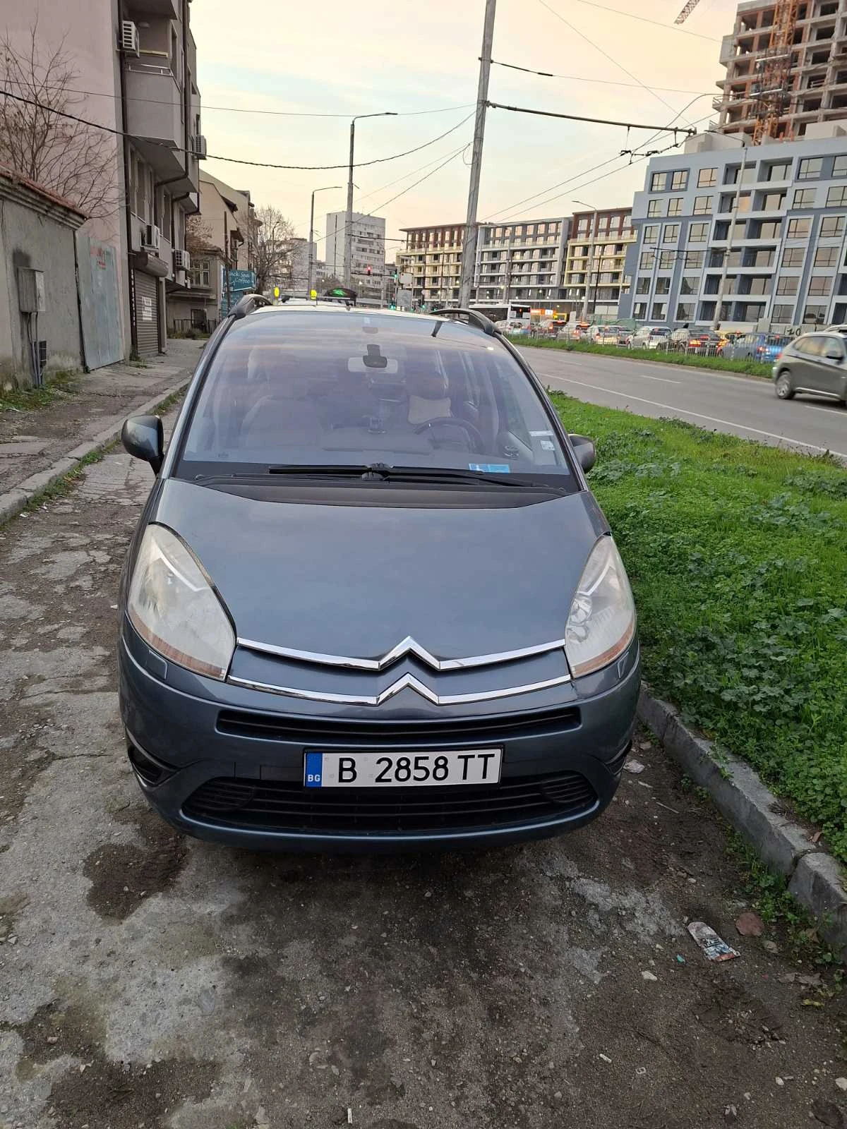 Citroen Grand C4 Picasso  - изображение 2