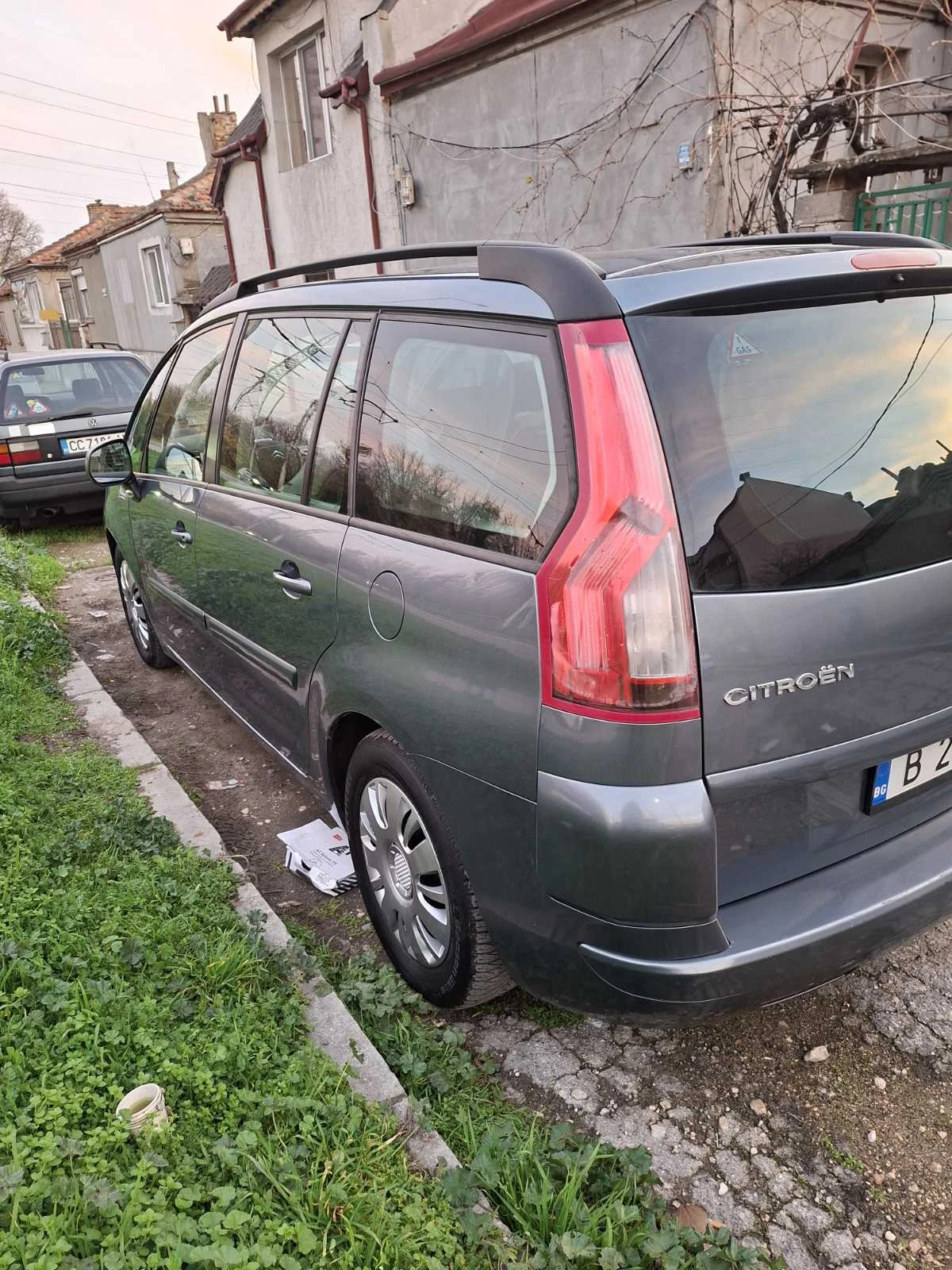 Citroen Grand C4 Picasso  - изображение 6