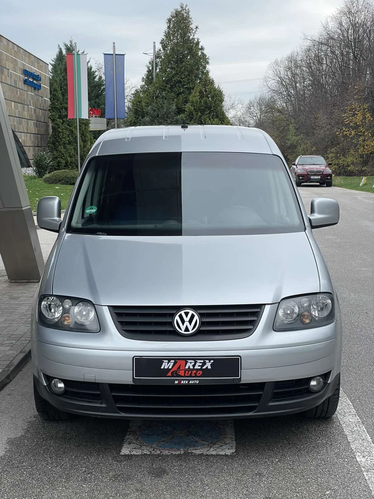 VW Caddy LIFE * 1.6i *  *  *  *  | Mobile.bg   2