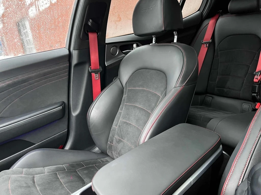 Kia Stinger * GT Elite AWD w/Suede Package * CARFAX * ��� ���� | Mobile.bg � ����������� 12