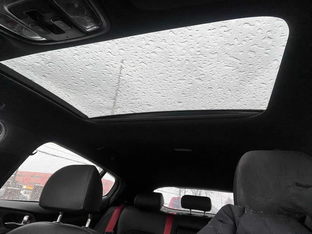 Kia Stinger * GT Elite AWD w/Suede Package * CARFAX * ��� ���� | Mobile.bg � ����������� 11