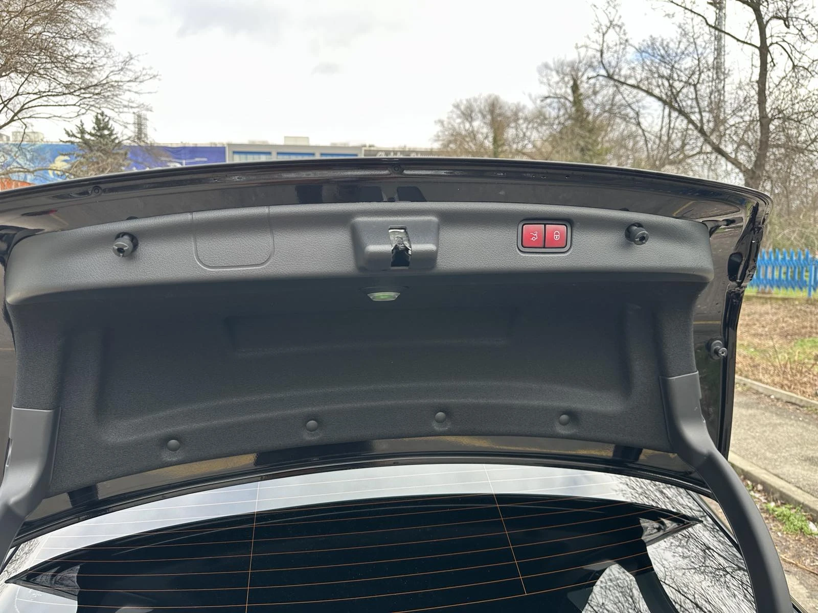 Mercedes-Benz C 300 4matic - изображение 4