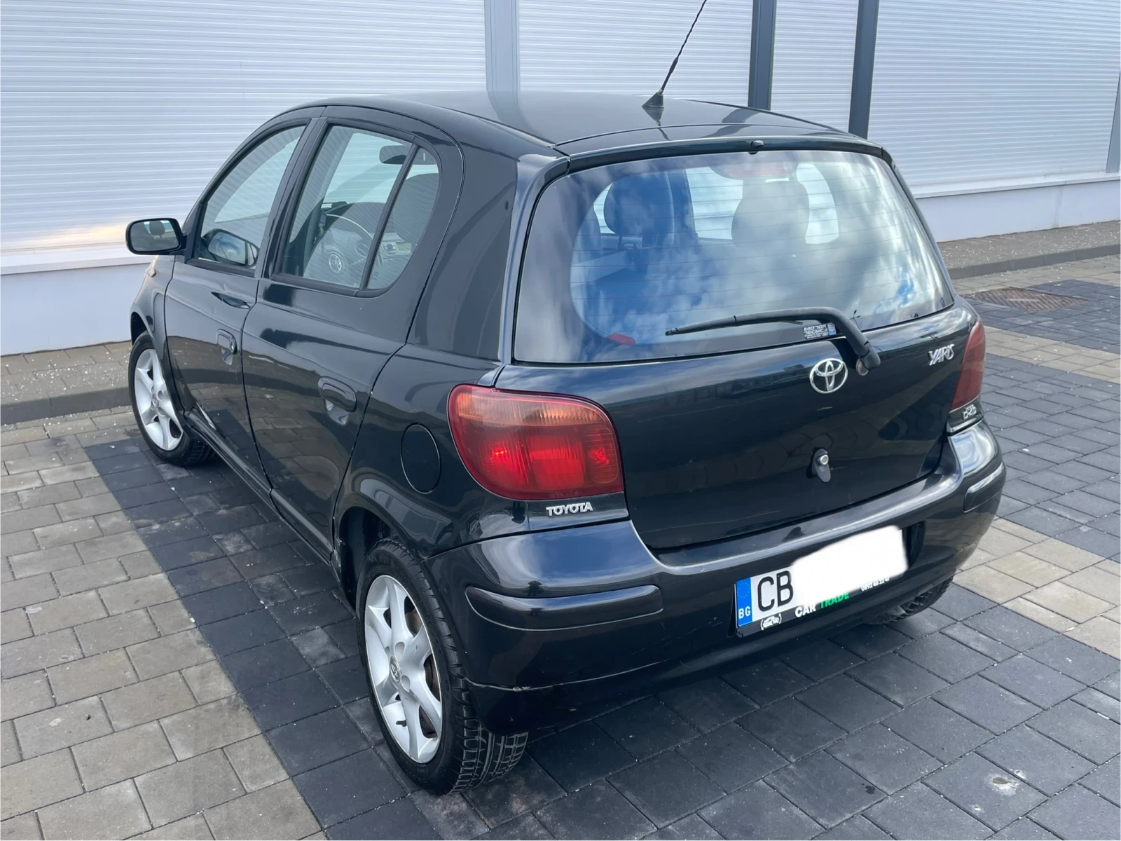 Toyota Yaris 1.4/D4D/КЛИМА/4 врати/РЕГИСТРИРАНА/НОВИ ГУМИ - изображение 6