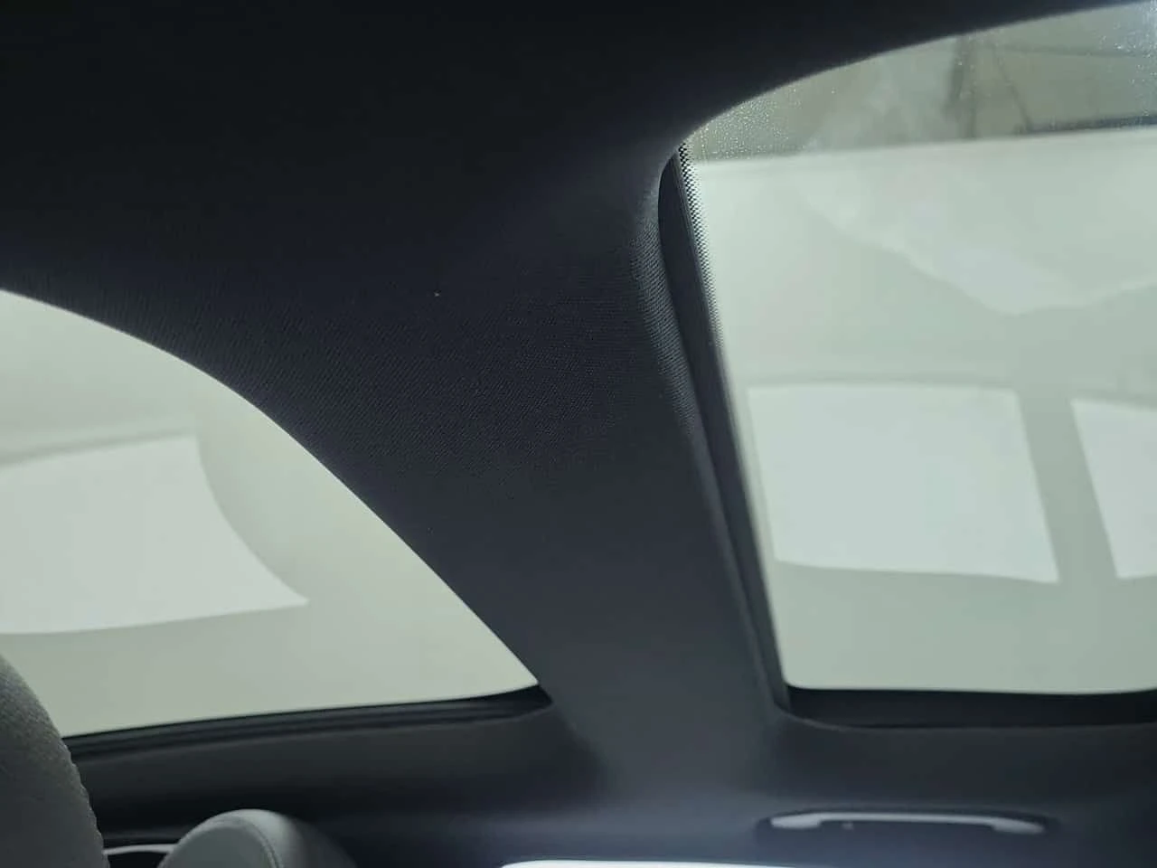 Mercedes-Benz E 300 * CARFAX * ЦЕНА ДО БГ - изображение 9